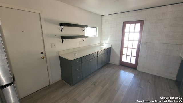 Image 3 of 6 For 6731 Spring Forest