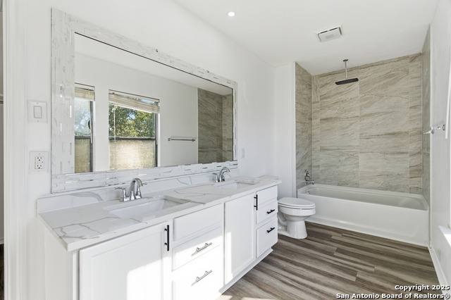 Image 45 of 52 For 404 Ashley Park