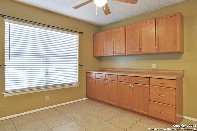 Image 5 of 19 For 7318 Corian Park Dr