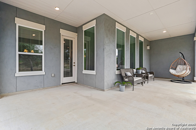 Image 38 of 42 For 27103 Coltens Canyon