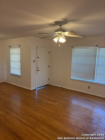 Image 3 of 11 For 730 Inspiration