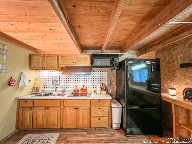 Image 11 of 13 For 1741 Valley B