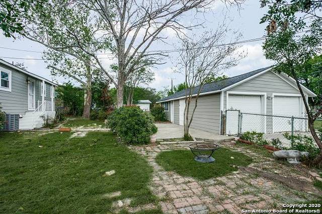 Image 11 of 12 For 2803 Woodlawn Ave W