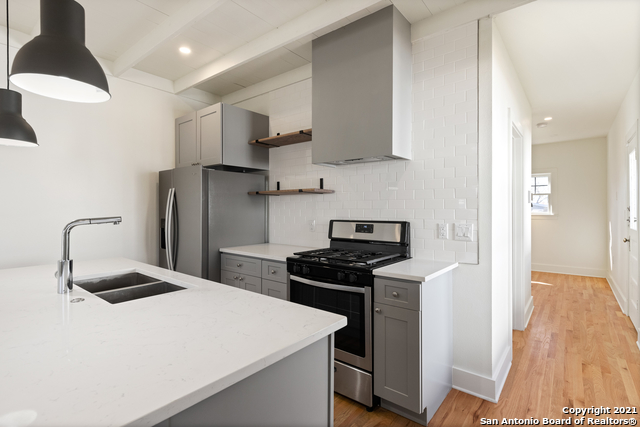 Image 4 of 11 For 911 Mesquite