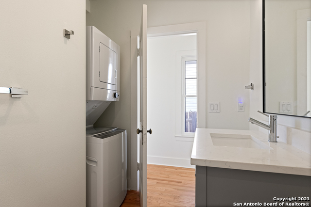 Image 7 of 11 For 911 Mesquite