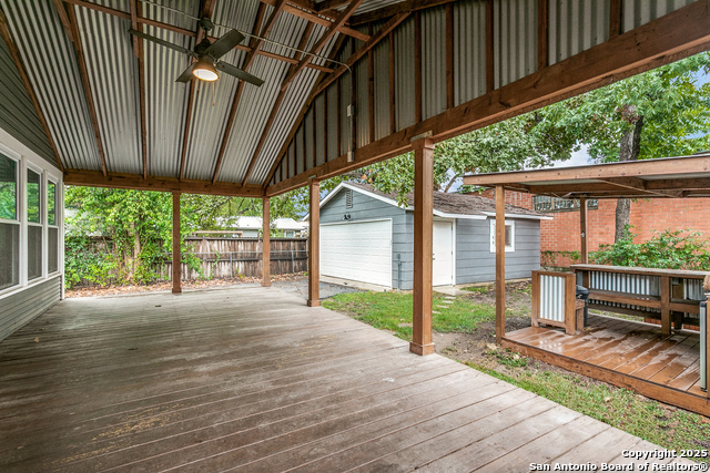 Image 19 of 21 For 326 Simon