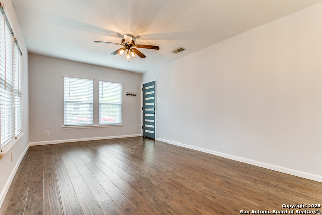 Image 3 of 21 For 326 Simon