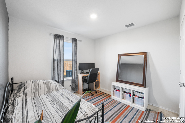 Image 21 of 31 For 10351 Short Haul