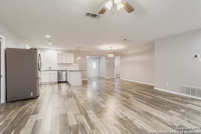 Image 4 of 27 For 3203 Quakertown