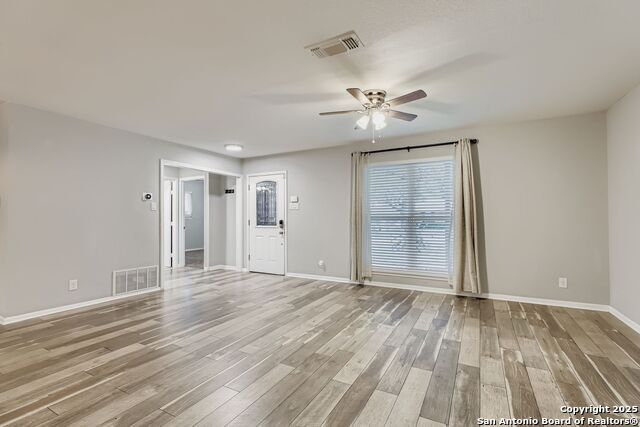 Image 6 of 27 For 3203 Quakertown