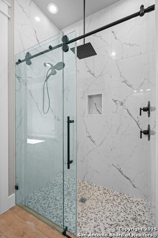 Image 24 of 46 For 1164 Winding Creek Trl