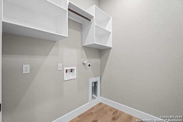 Image 29 of 46 For 1164 Winding Creek Trl