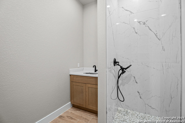 Image 30 of 46 For 1164 Winding Creek Trl