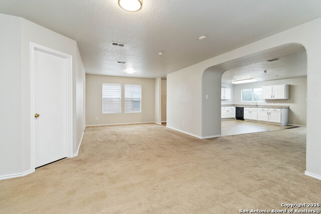 Image 10 of 30 For 4614 Stallion Cove