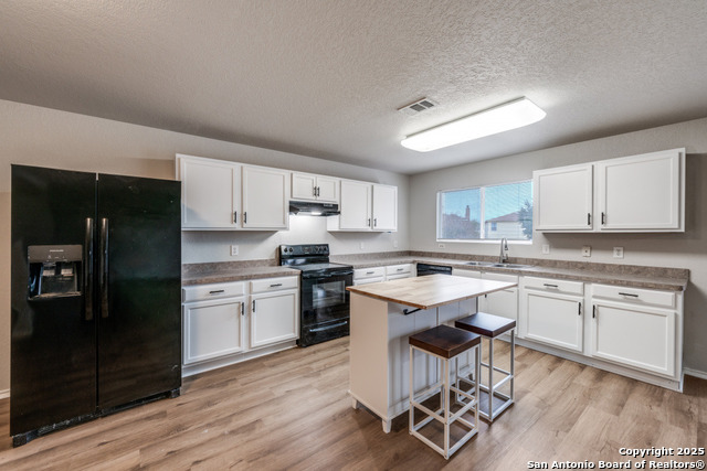 Image 3 of 30 For 4614 Stallion Cove