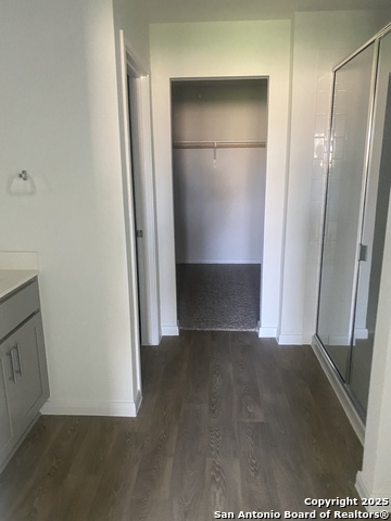 Image 21 of 23 For 128 Flora Vista