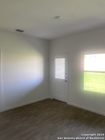 Image 5 of 23 For 128 Flora Vista