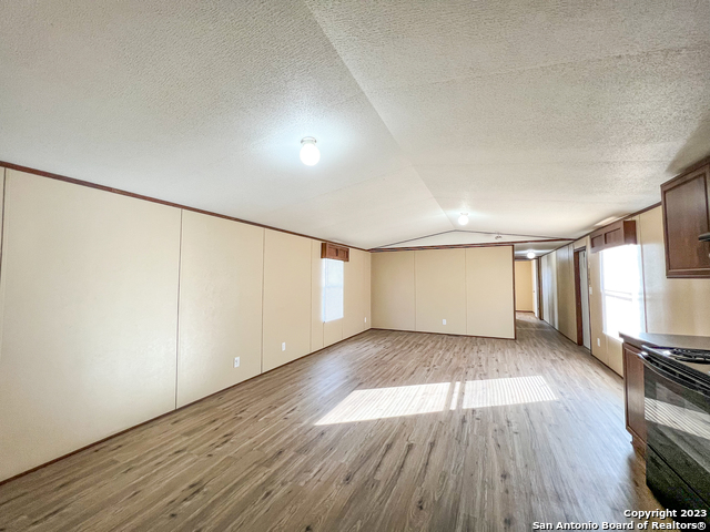 Image 5 of 15 For 1166 Ramble Hills