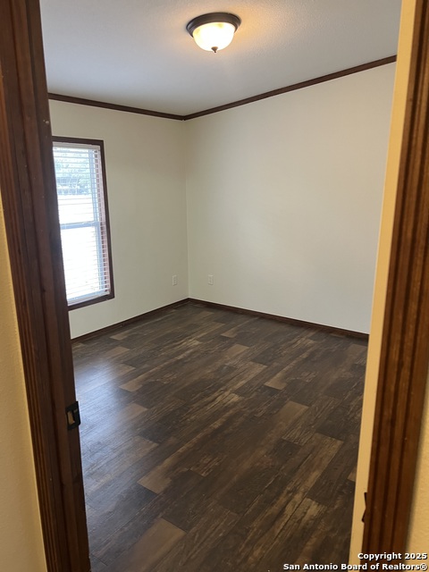 Image 7 of 9 For 219 Hickory Hill