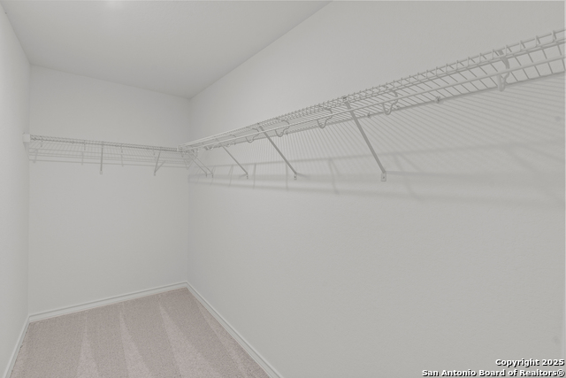 Image 22 of 23 For 949 Heartseed Avenue