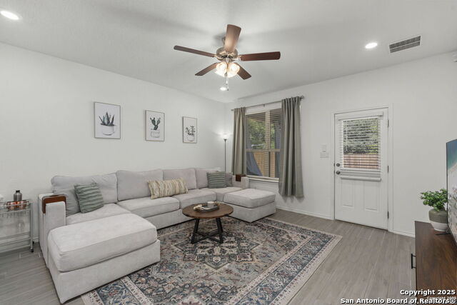 Image 4 of 33 For 223 Kinsley Way