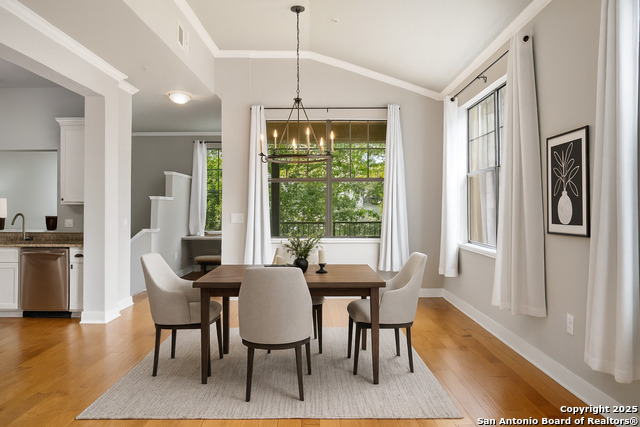 Image 12 of 47 For 7342 Oak Manor  #6202