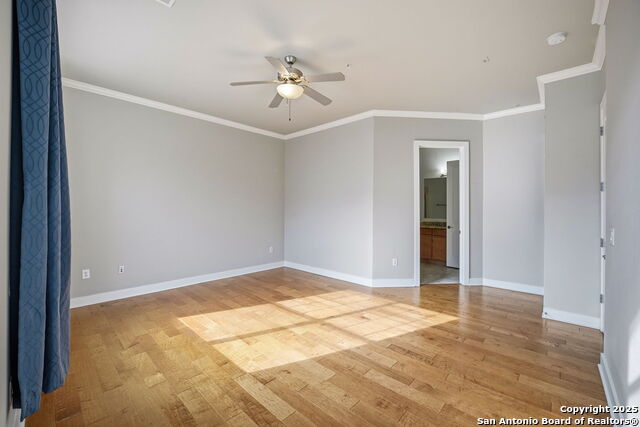 Image 21 of 47 For 7342 Oak Manor  #6202