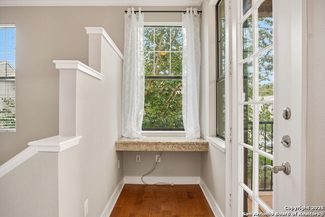 Image 31 of 47 For 7342 Oak Manor  #6202