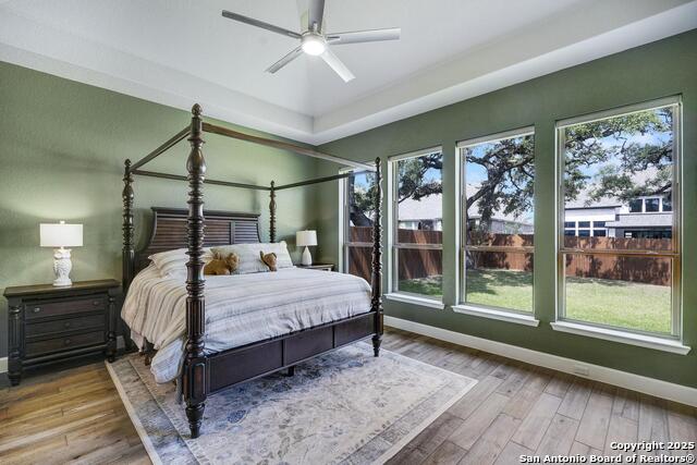 Image 18 of 47 For 10027 Sarah Place