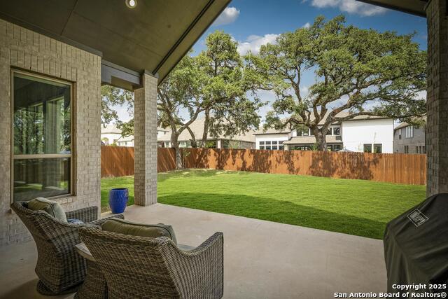 Image 33 of 47 For 10027 Sarah Place