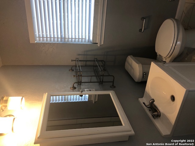 Image 11 of 15 For 219 Radiance Ave