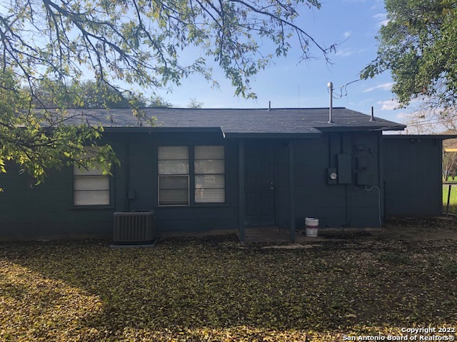 Image 14 of 15 For 219 Radiance Ave