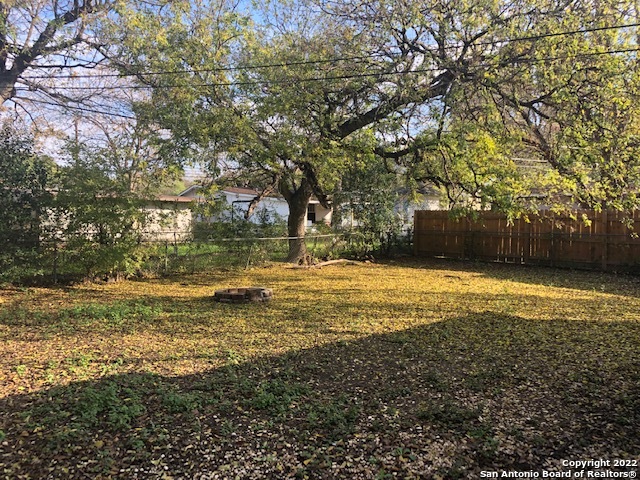 Image 15 of 15 For 219 Radiance Ave