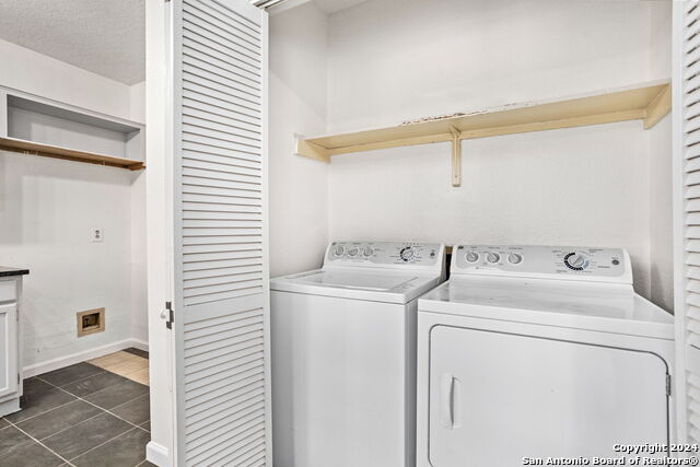 Image 7 of 14 For 9110 Chinon  