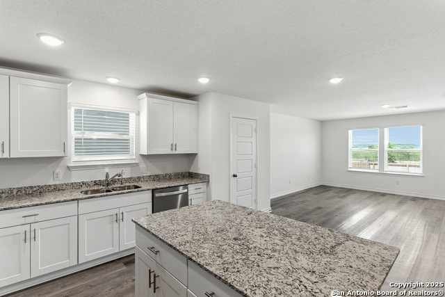 Listing photo id 4 for 1351 Vallarta Centro