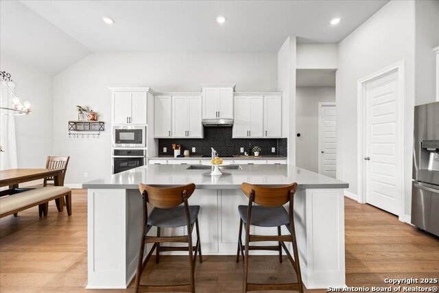 Image 13 of 61 For 273 Toucan Dr