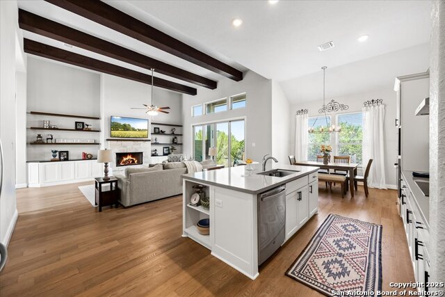 Image 15 of 61 For 273 Toucan Dr