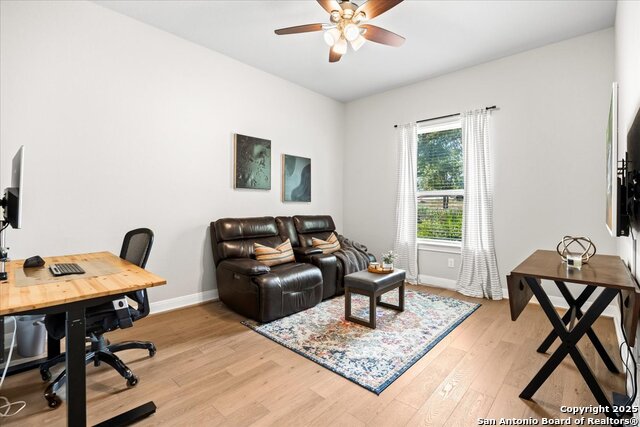 Image 20 of 61 For 273 Toucan Dr