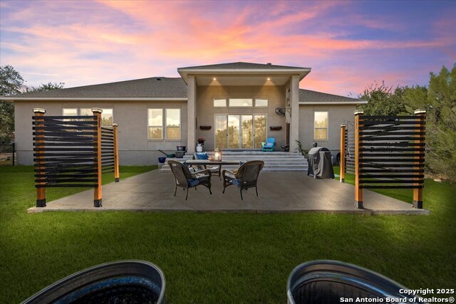 Image 35 of 61 For 273 Toucan Dr