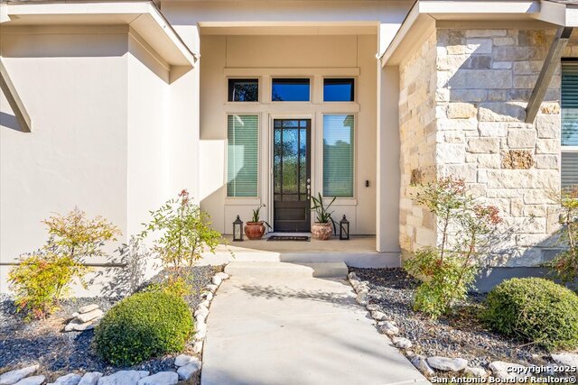 Image 39 of 61 For 273 Toucan Dr