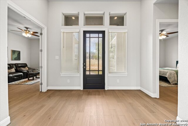 Image 7 of 61 For 273 Toucan Dr