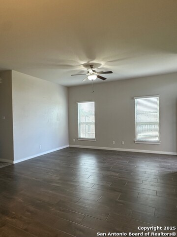 Image 4 of 10 For 2208 Avery Vlg