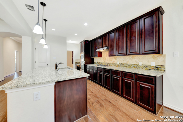 Image 11 of 42 For 26011 Red Heron