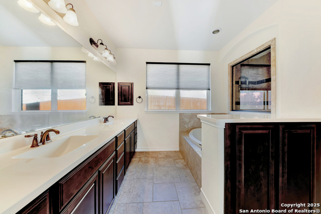 Image 22 of 42 For 26011 Red Heron