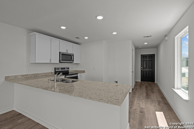 Listing photo id 2 for 1319 Vallarta Centro