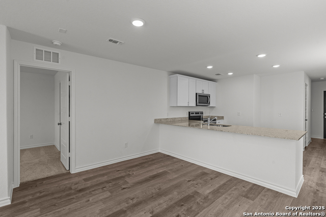 Listing photo id 6 for 1319 Vallarta Centro