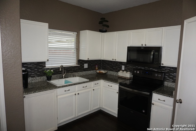 Image 12 of 50 For 3518 Alonzo Fields