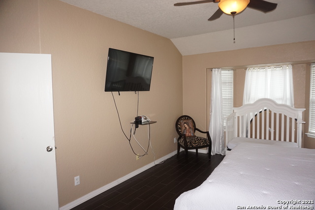 Image 22 of 50 For 3518 Alonzo Fields