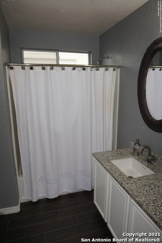 Image 25 of 50 For 3518 Alonzo Fields