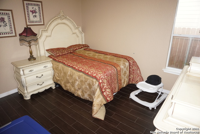 Image 32 of 50 For 3518 Alonzo Fields